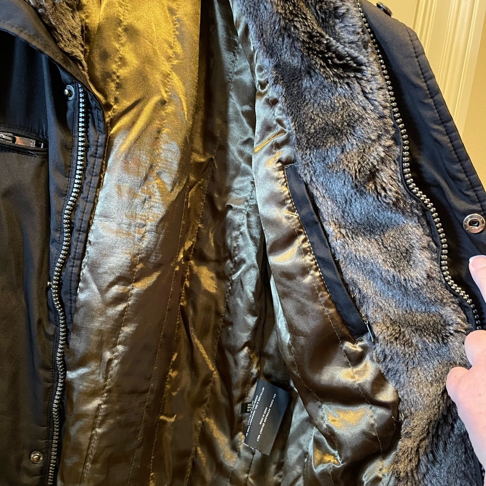 Black jacket - Picture 5 of 9